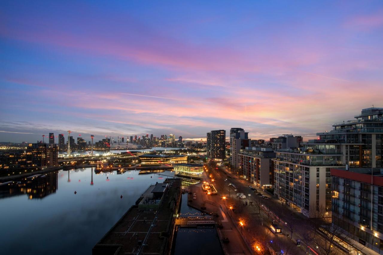 Excel 3 Bedroom Apartment Near City Airport And O2 Arena Londra Esterno foto