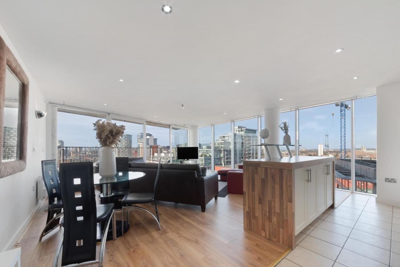 Excel 3 Bedroom Apartment Near City Airport And O2 Arena Londra Esterno foto