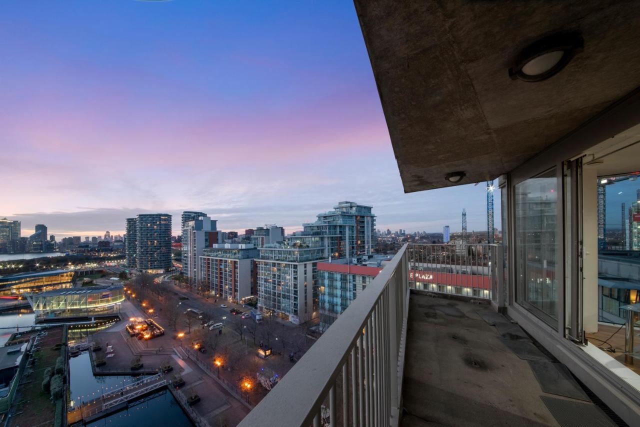 Excel 3 Bedroom Apartment Near City Airport And O2 Arena Londra Esterno foto
