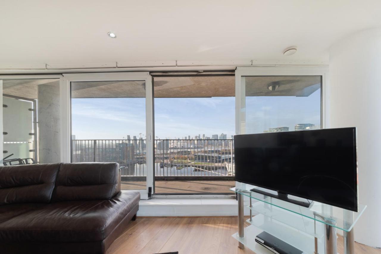 Excel 3 Bedroom Apartment Near City Airport And O2 Arena Londra Esterno foto